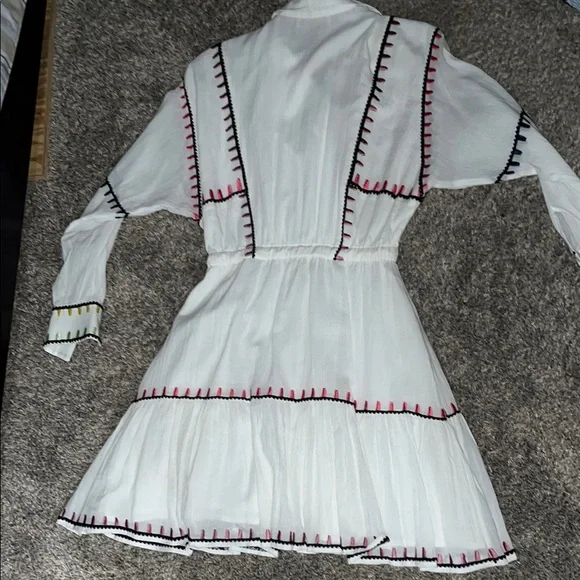 White Dress - Picture 5 of 5